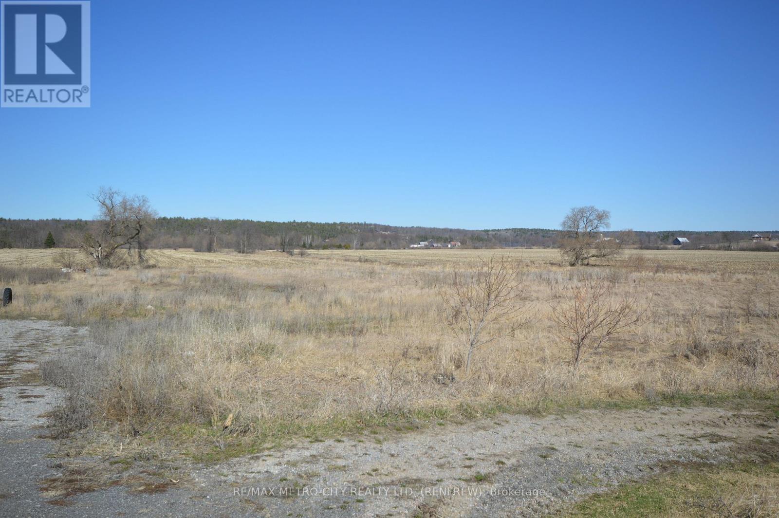 20250 Highway 17 Highway, Whitewater Region, Ontario  K0J 1K0 - Photo 29 - X12572326