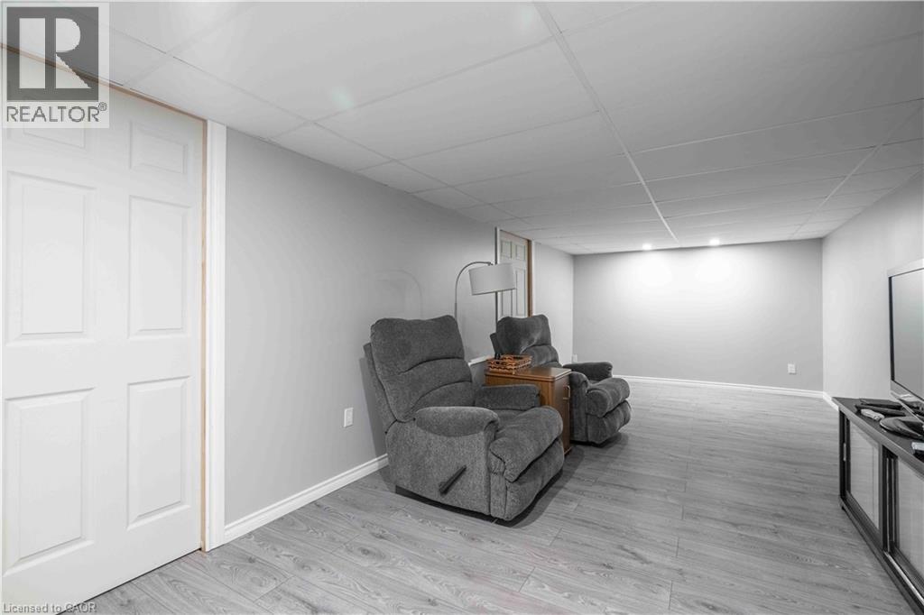 519 Brigadoon Drive, Hamilton, Ontario  L9C 6C9 - Photo 19 - 40824174