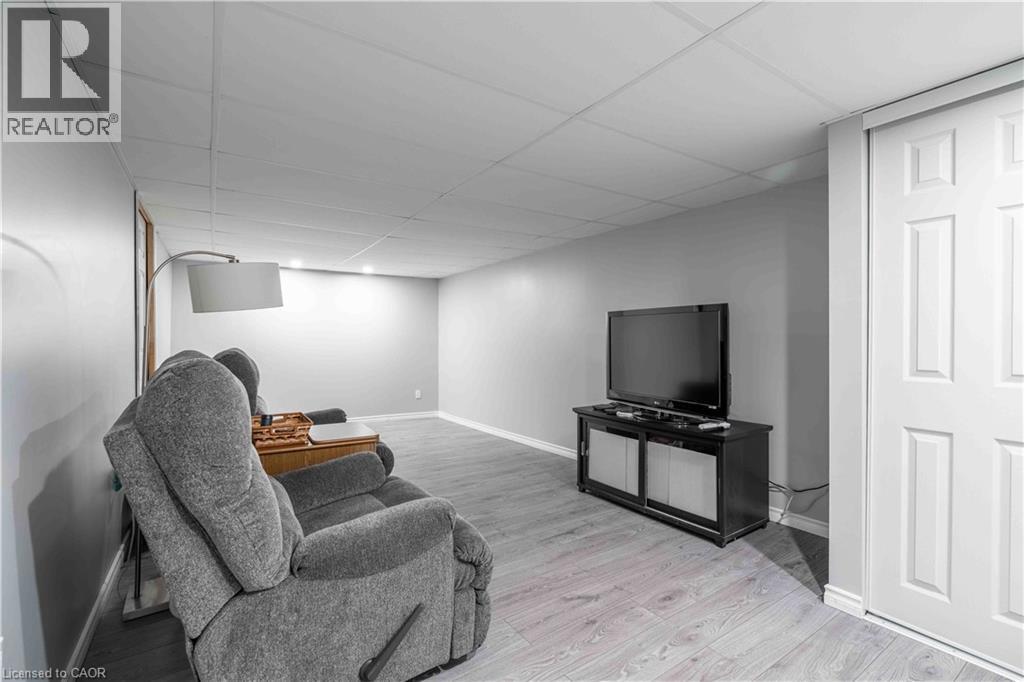 519 Brigadoon Drive, Hamilton, Ontario  L9C 6C9 - Photo 20 - 40824174