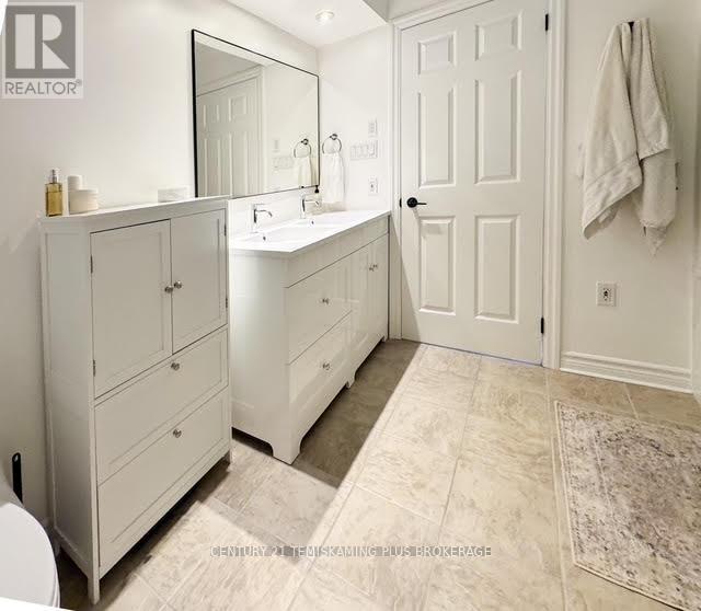 560 Helmer Pedersen Drive, Temiskaming Shores, Ontario  P0J 1P0 - Photo 27 - T13047738