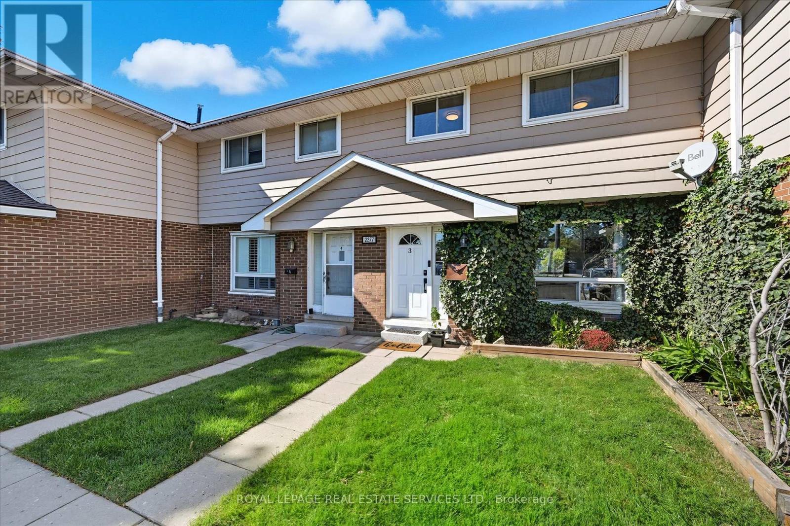 3 - 2377 Industrial Street, Burlington, Ontario  L7P 1A4 - Photo 2 - W13047360