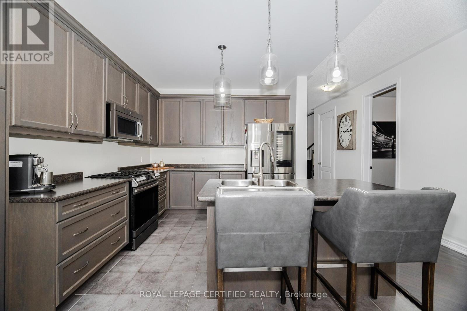 26 Arcadia Road, Caledon, Ontario  L7C 3V7 - Photo 8 - W13047378