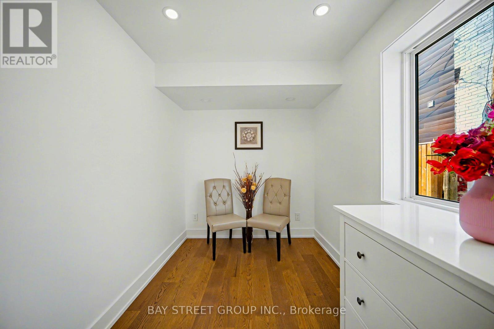 230 Emerson Avenue, Toronto, Ontario  M6H 3T6 - Photo 16 - W13047488