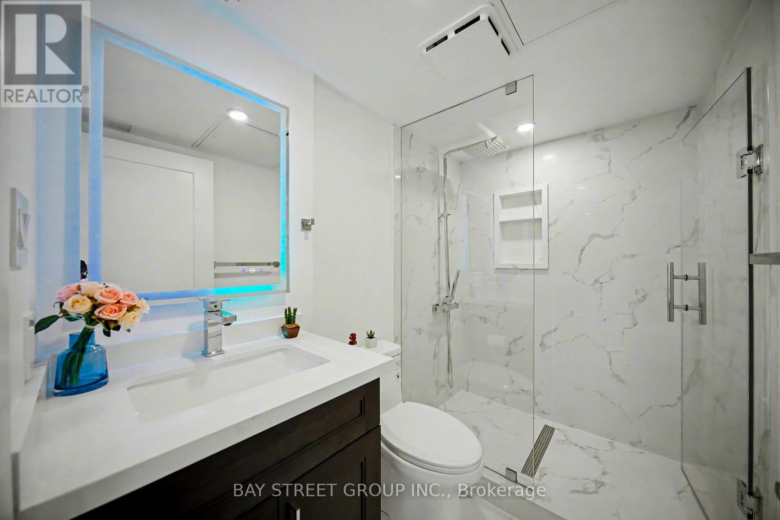 230 Emerson Avenue, Toronto, Ontario  M6H 3T6 - Photo 32 - W13047488