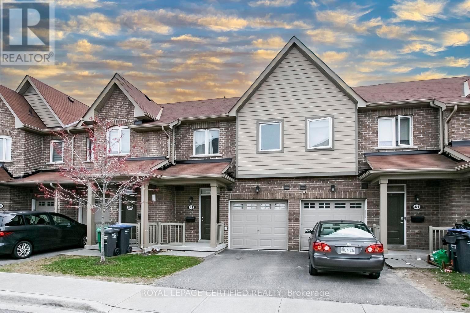 42 - 50 Edinburgh Drive, Brampton, Ontario  L6Y 1N0 - Photo 2 - W13047584