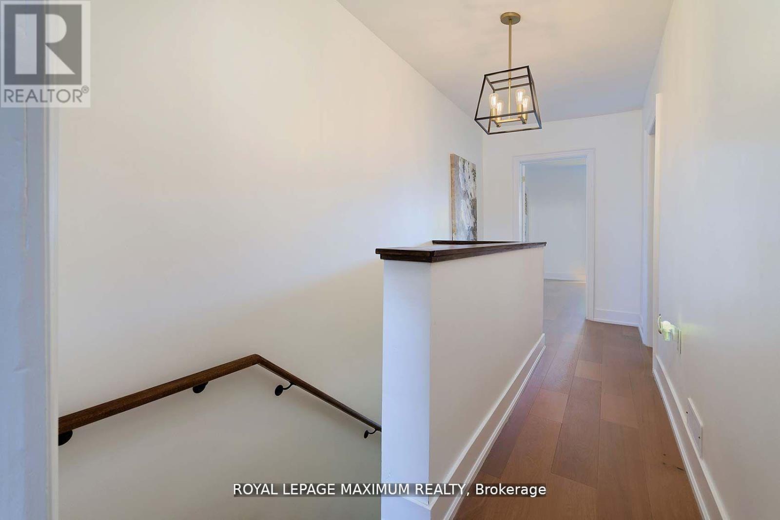 132 Wallace Avenue, Toronto, Ontario  M6H 1T5 - Photo 17 - W13047608