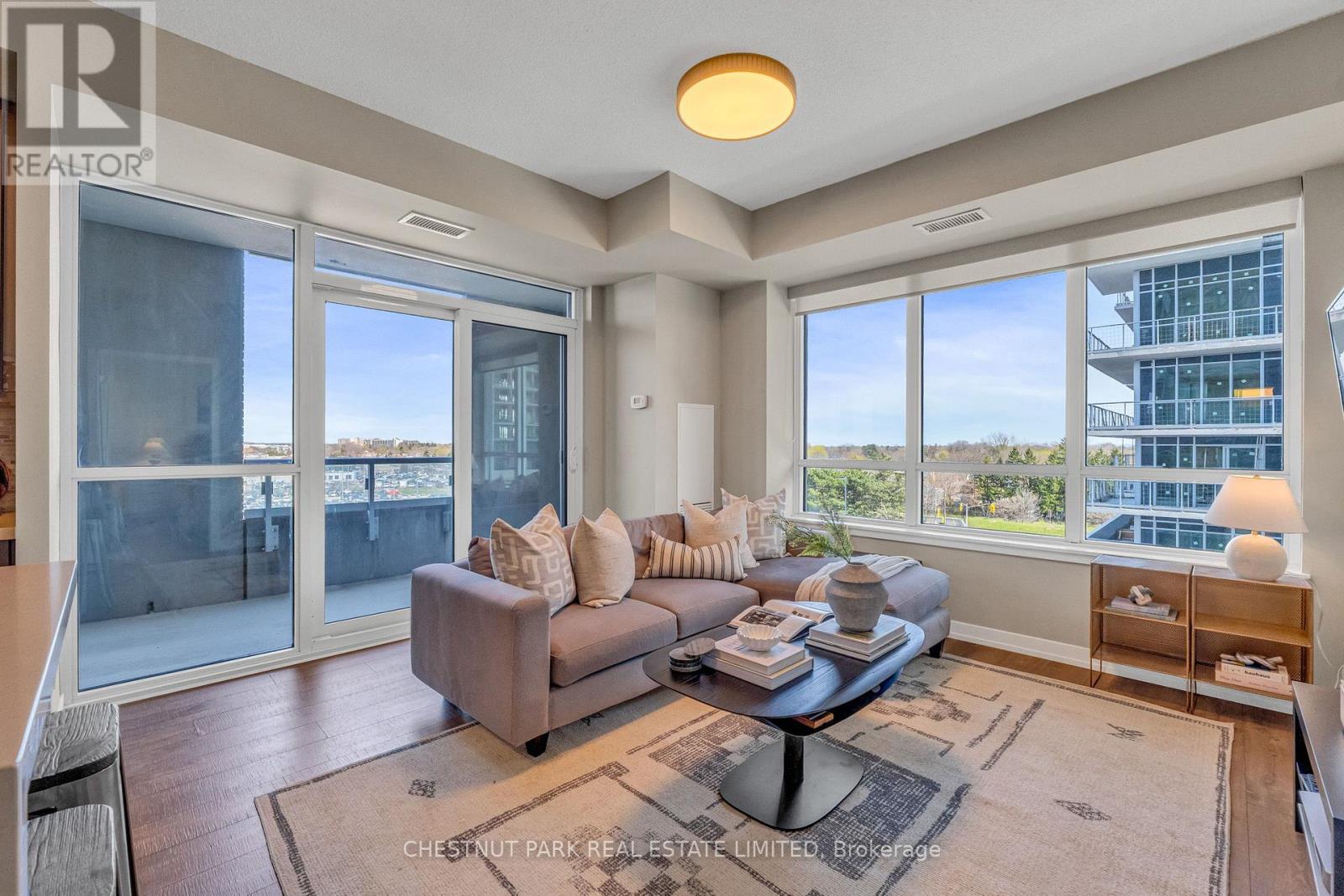 604 - 2093 Fairview Street, Burlington, Ontario  L7R 0E6 - Photo 8 - W13047664