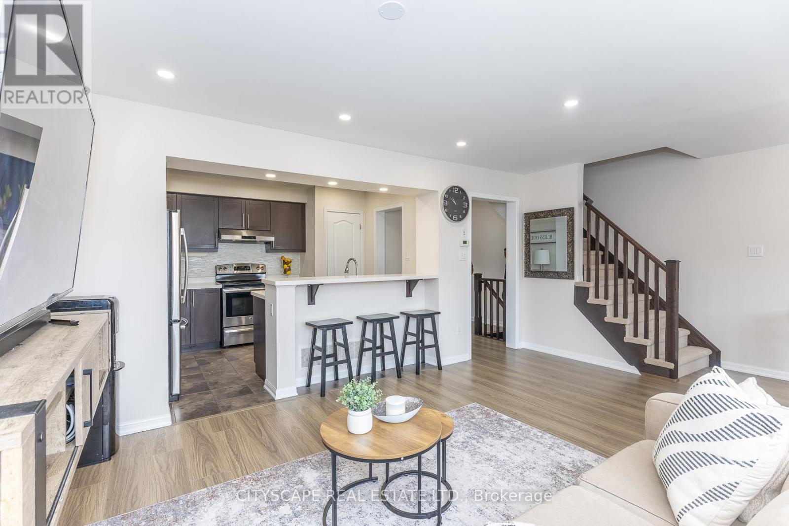 935 Nadalin Heights, Milton, Ontario  L9T 8R2 - Photo 28 - W13047666