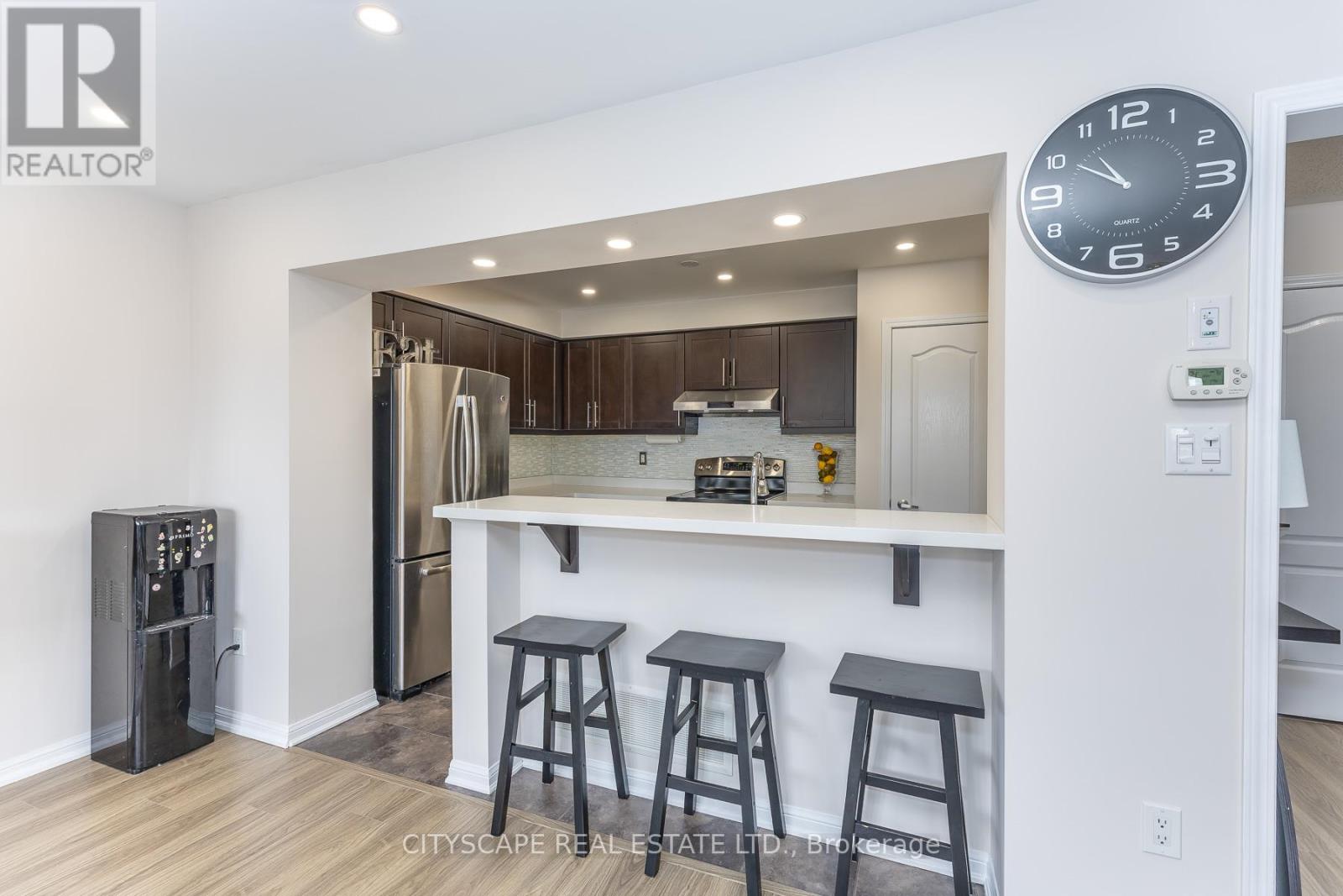 935 Nadalin Heights, Milton, Ontario  L9T 8R2 - Photo 30 - W13047666