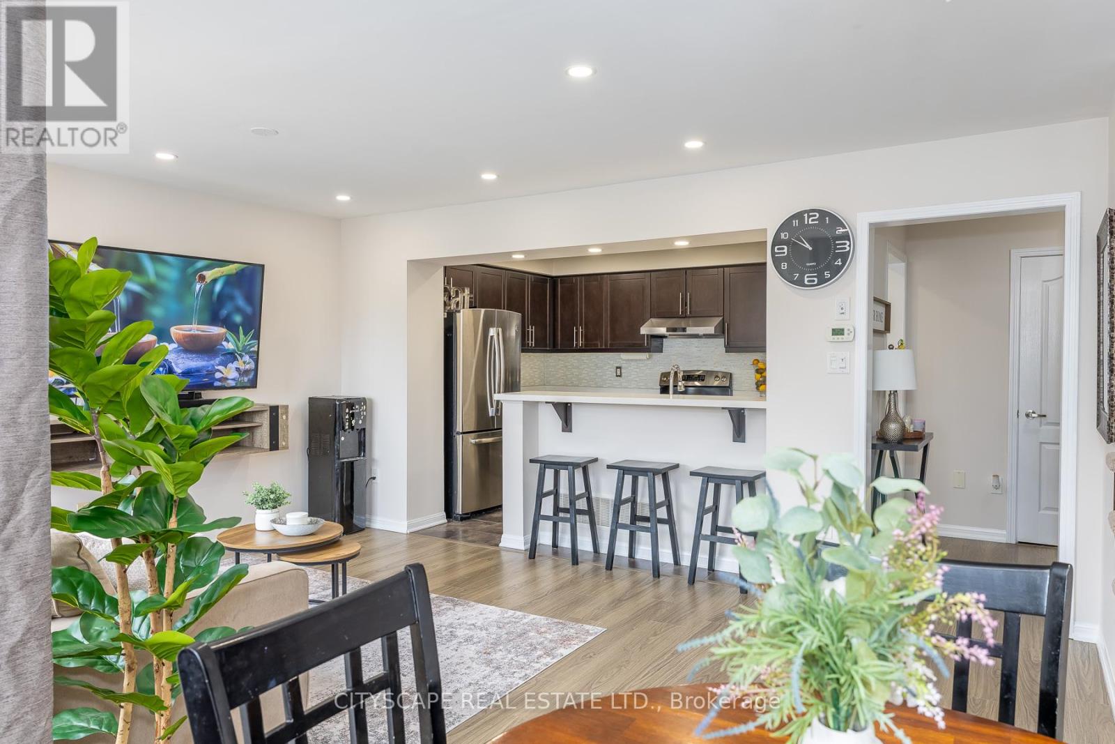 935 Nadalin Heights, Milton, Ontario  L9T 8R2 - Photo 31 - W13047666