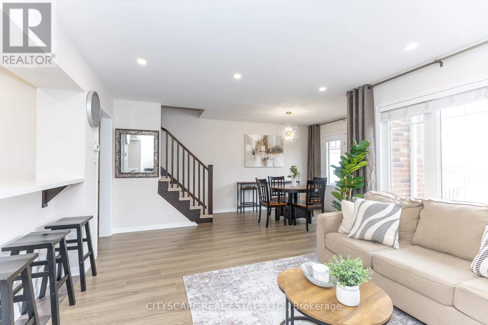 935 Nadalin Heights, Milton, Ontario  L9T 8R2 - Photo 45 - W13047666