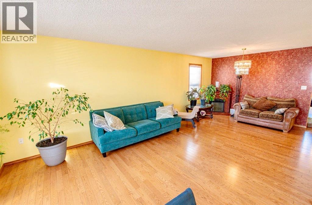 9110 107 Avenue, Grande Prairie, Alberta  T8X 1H9 - Photo 2 - A2304267