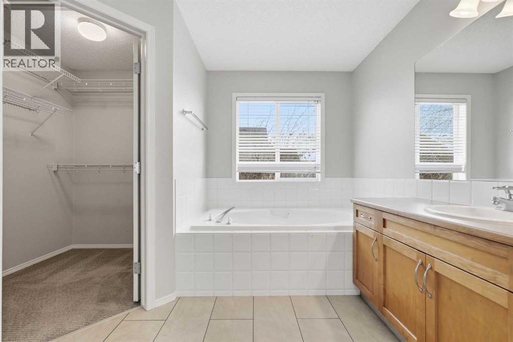 15172 Prestwick Boulevard SE, Calgary, Alberta  T2Z 3W1 - Photo 25 - A2290454