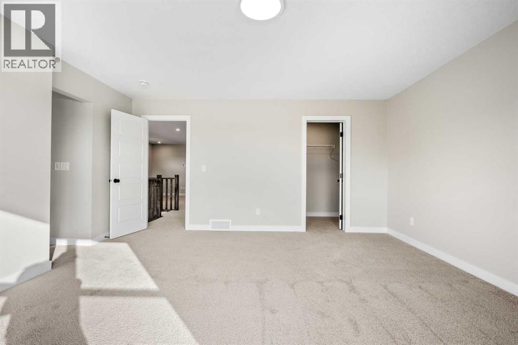 151 Dawson Wharf Mount, Chestermere, Alberta  T1X 2W4 - Photo 35 - A2292338