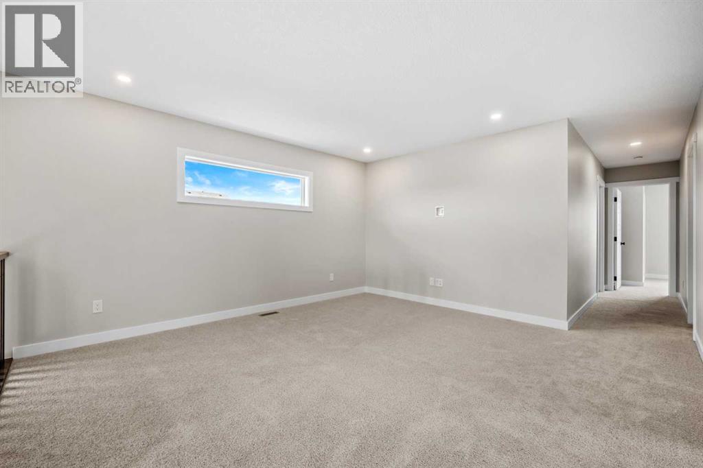 151 Dawson Wharf Mount, Chestermere, Alberta  T1X 2W4 - Photo 30 - A2292338