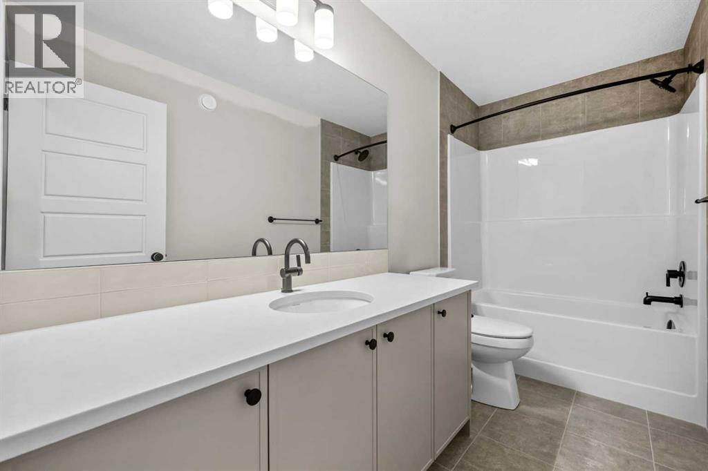 151 Dawson Wharf Mount, Chestermere, Alberta  T1X 2W4 - Photo 45 - A2292338