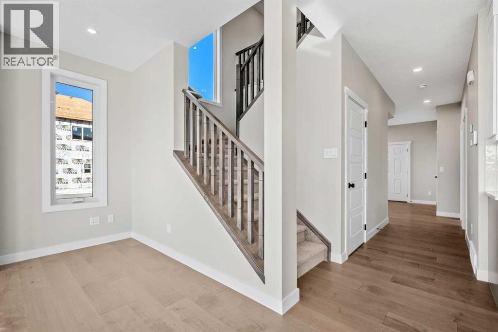 151 Dawson Wharf Mount, Chestermere, Alberta  T1X 2W4 - Photo 21 - A2292338