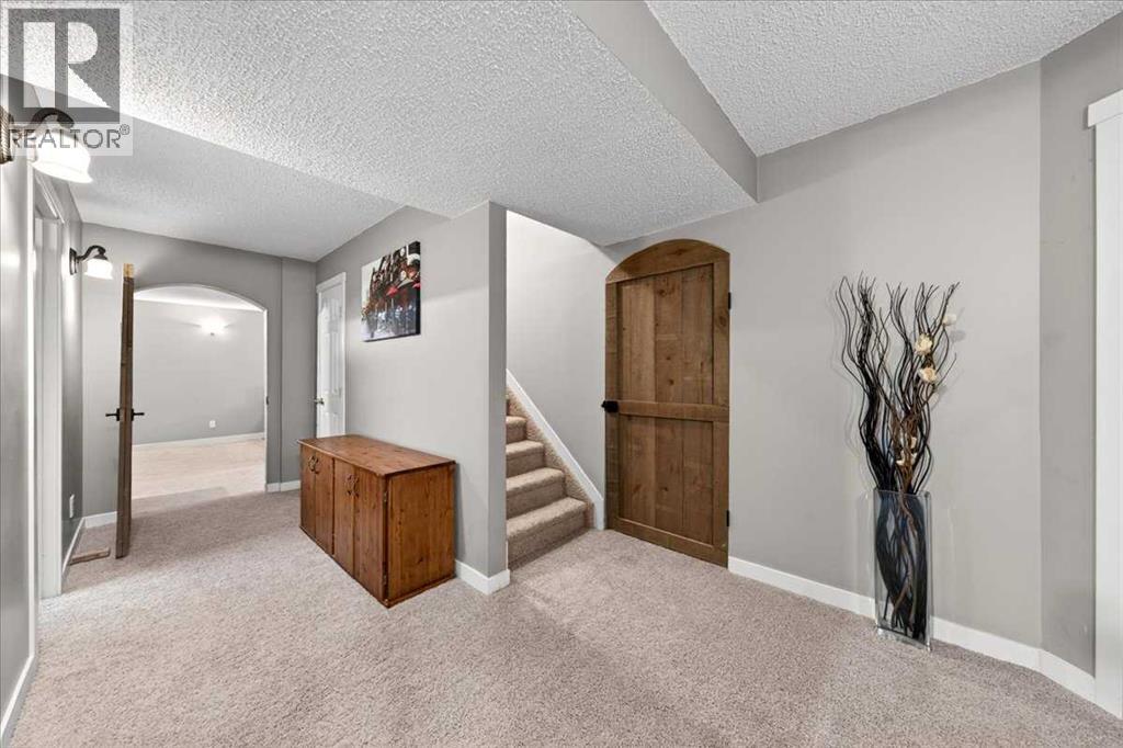 127 Hidden Ranch Terrace Nw, Calgary, Alberta  T3A 5Z5 - Photo 38 - A2304777