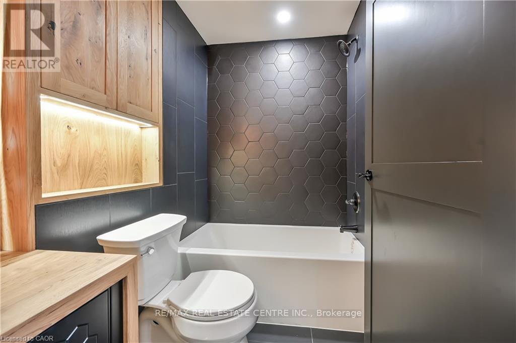 3 - 43 Mahony Avenue, Hamilton, Ontario  L8H 3C3 - Photo 18 - X13047388