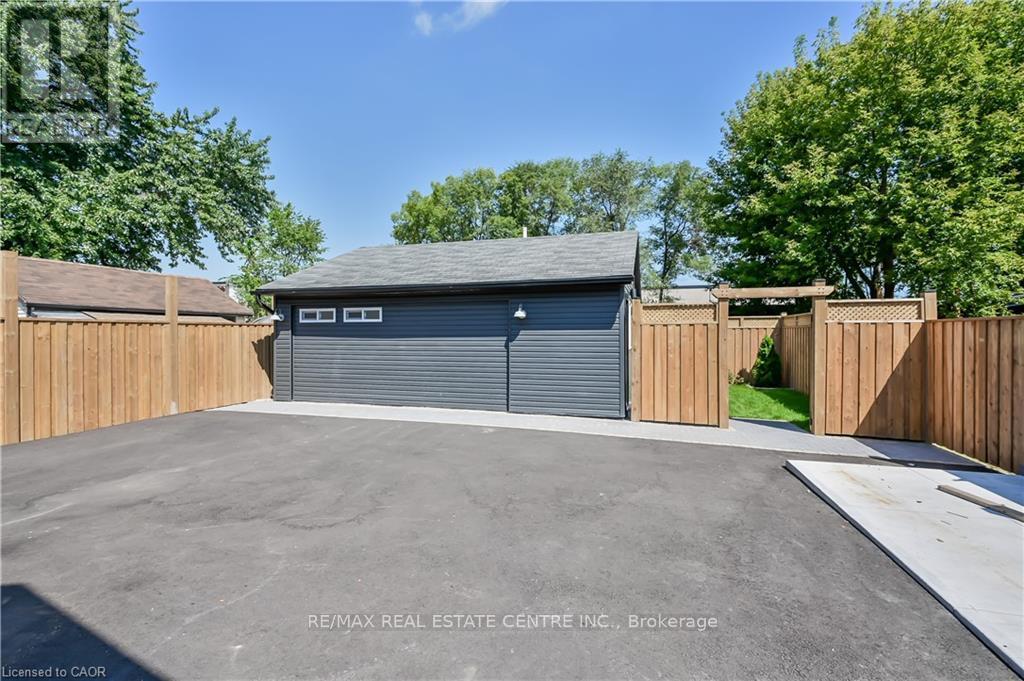 3 - 43 Mahony Avenue, Hamilton, Ontario  L8H 3C3 - Photo 3 - X13047388