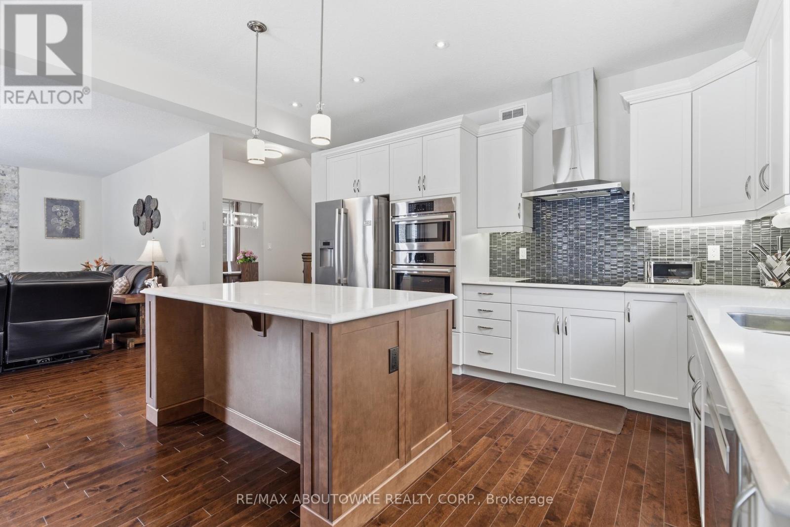 305 Gosling Gardens, Guelph (Clairfields/hanlon Business Park), Ontario  N1L 0M1 - Photo 17 - X13047514