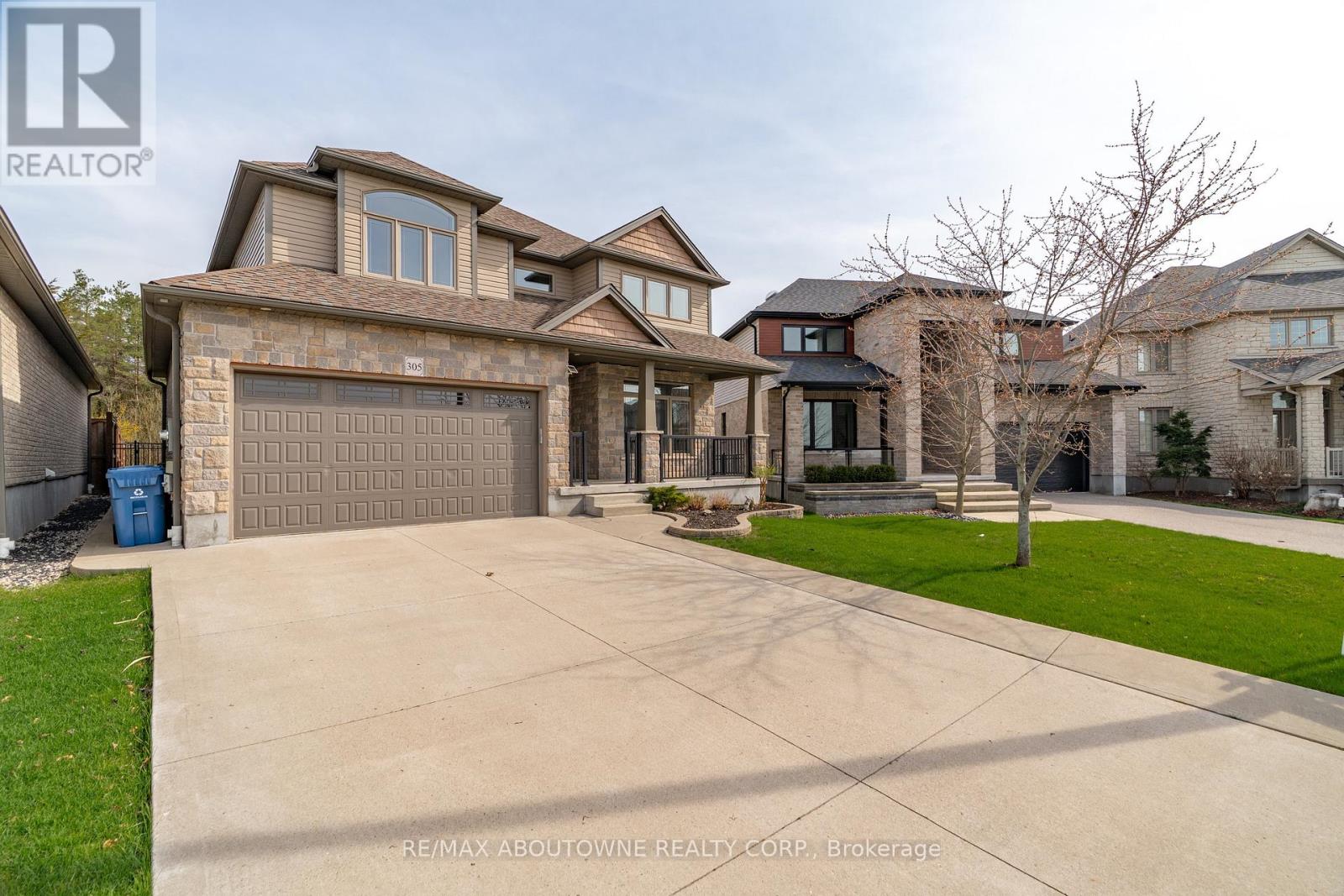 305 Gosling Gardens, Guelph (Clairfields/hanlon Business Park), Ontario  N1L 0M1 - Photo 2 - X13047514