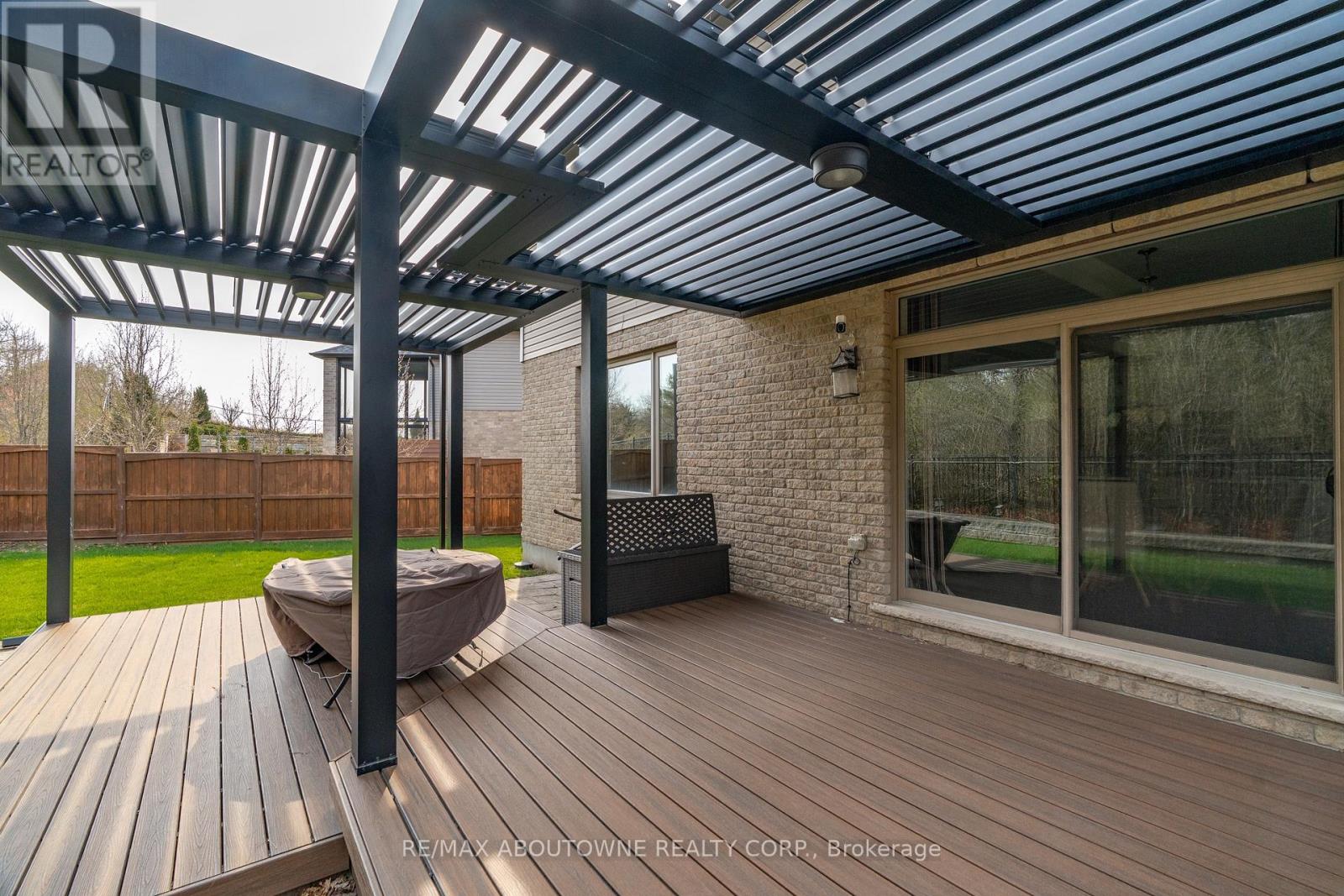 305 Gosling Gardens, Guelph (Clairfields/hanlon Business Park), Ontario  N1L 0M1 - Photo 40 - X13047514