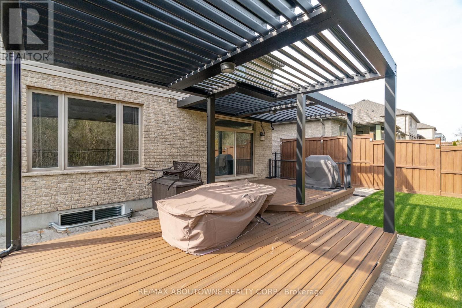 305 Gosling Gardens, Guelph (Clairfields/hanlon Business Park), Ontario  N1L 0M1 - Photo 42 - X13047514