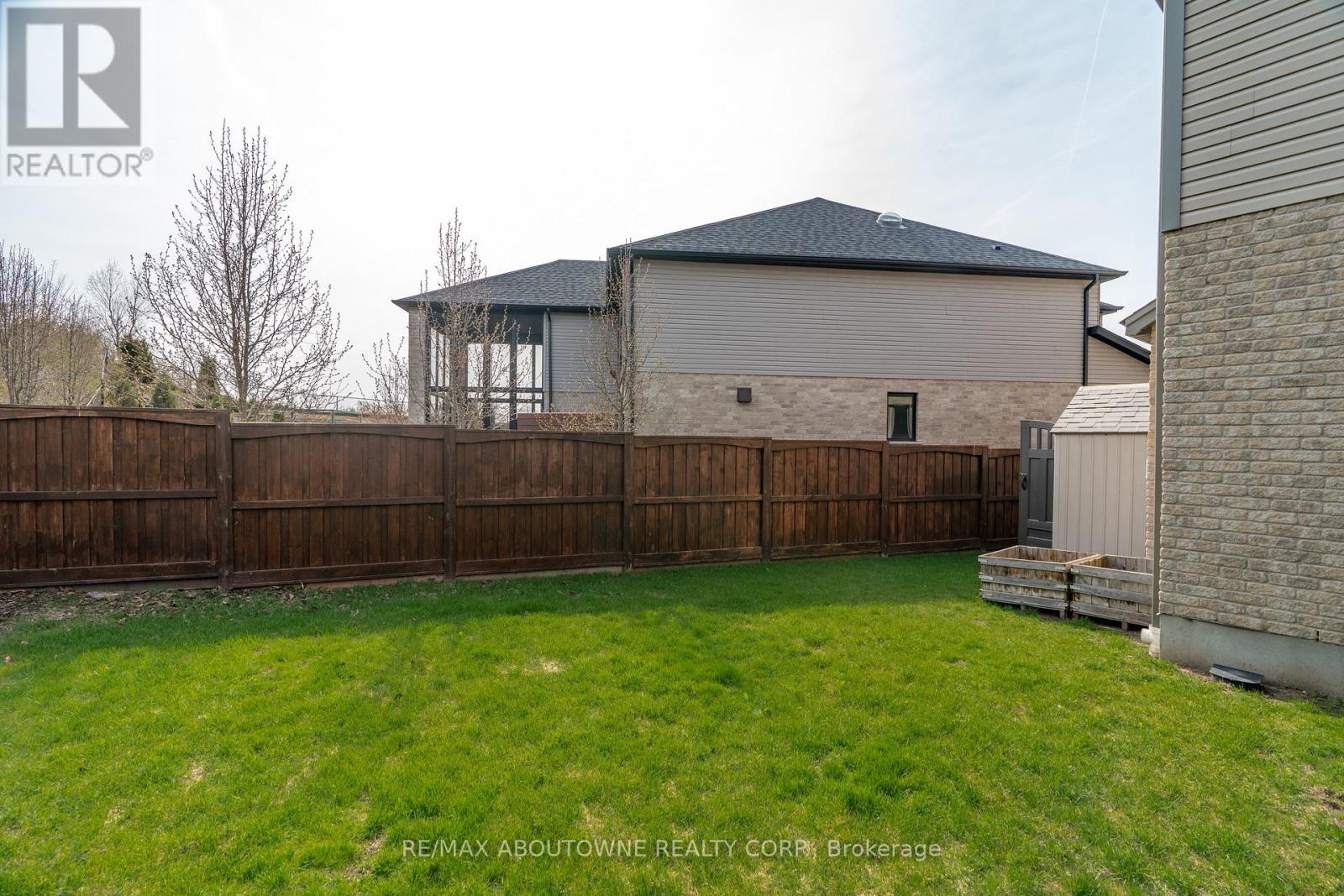 305 Gosling Gardens, Guelph (Clairfields/hanlon Business Park), Ontario  N1L 0M1 - Photo 43 - X13047514