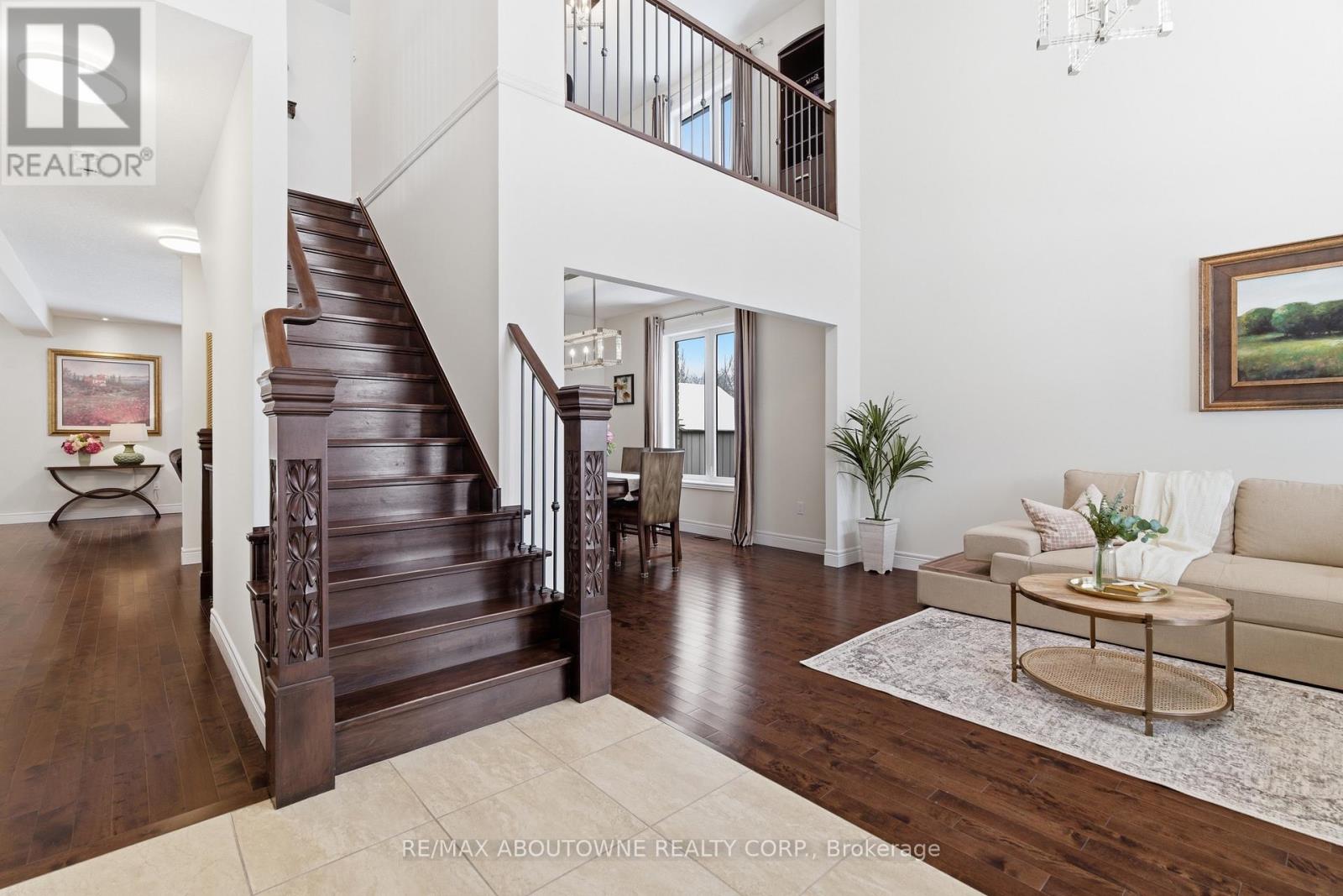 305 Gosling Gardens, Guelph (Clairfields/hanlon Business Park), Ontario  N1L 0M1 - Photo 7 - X13047514