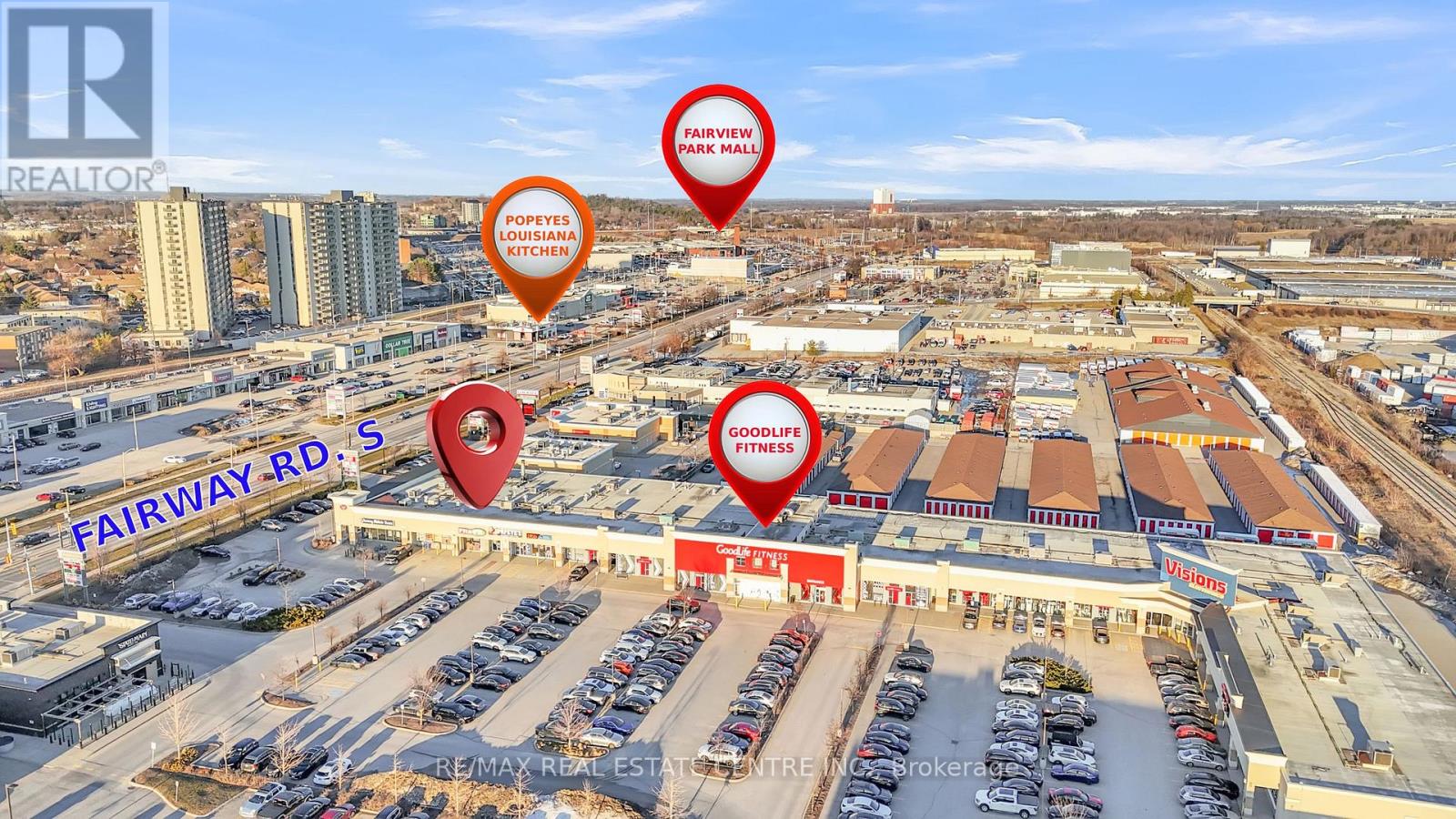 589 Fairway Road S, Kitchener, Ontario  N2C 1X4 - Photo 2 - X13047596