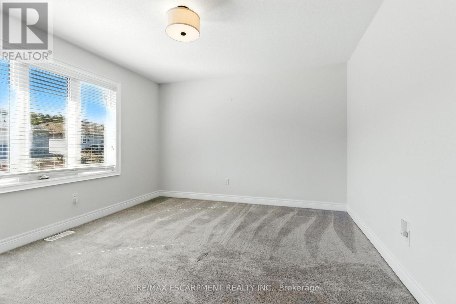 43 Riesling Court, Hamilton, Ontario  L8G 0B4 - Photo 28 - X13047660