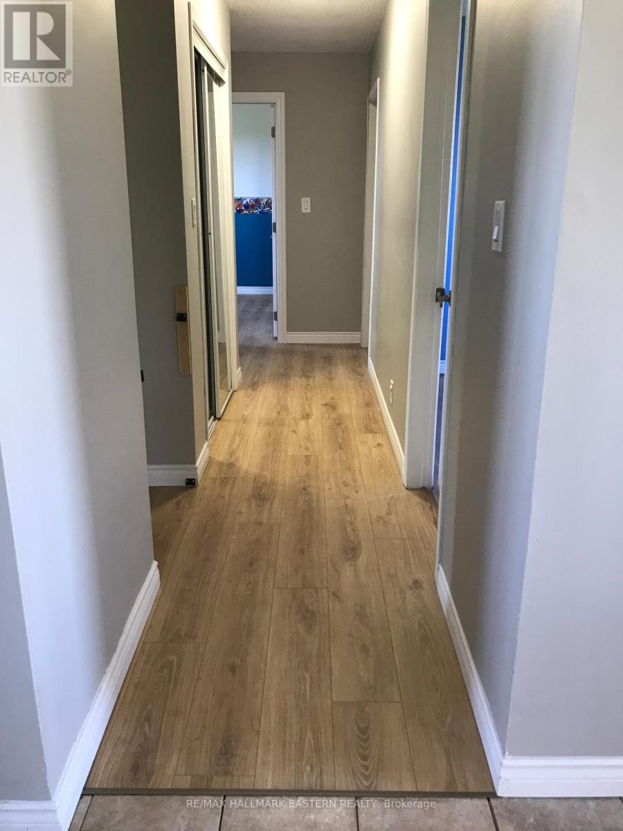 1027 Tara Road, Selwyn, Ontario  K0L 1T0 - Photo 2 - X12903576