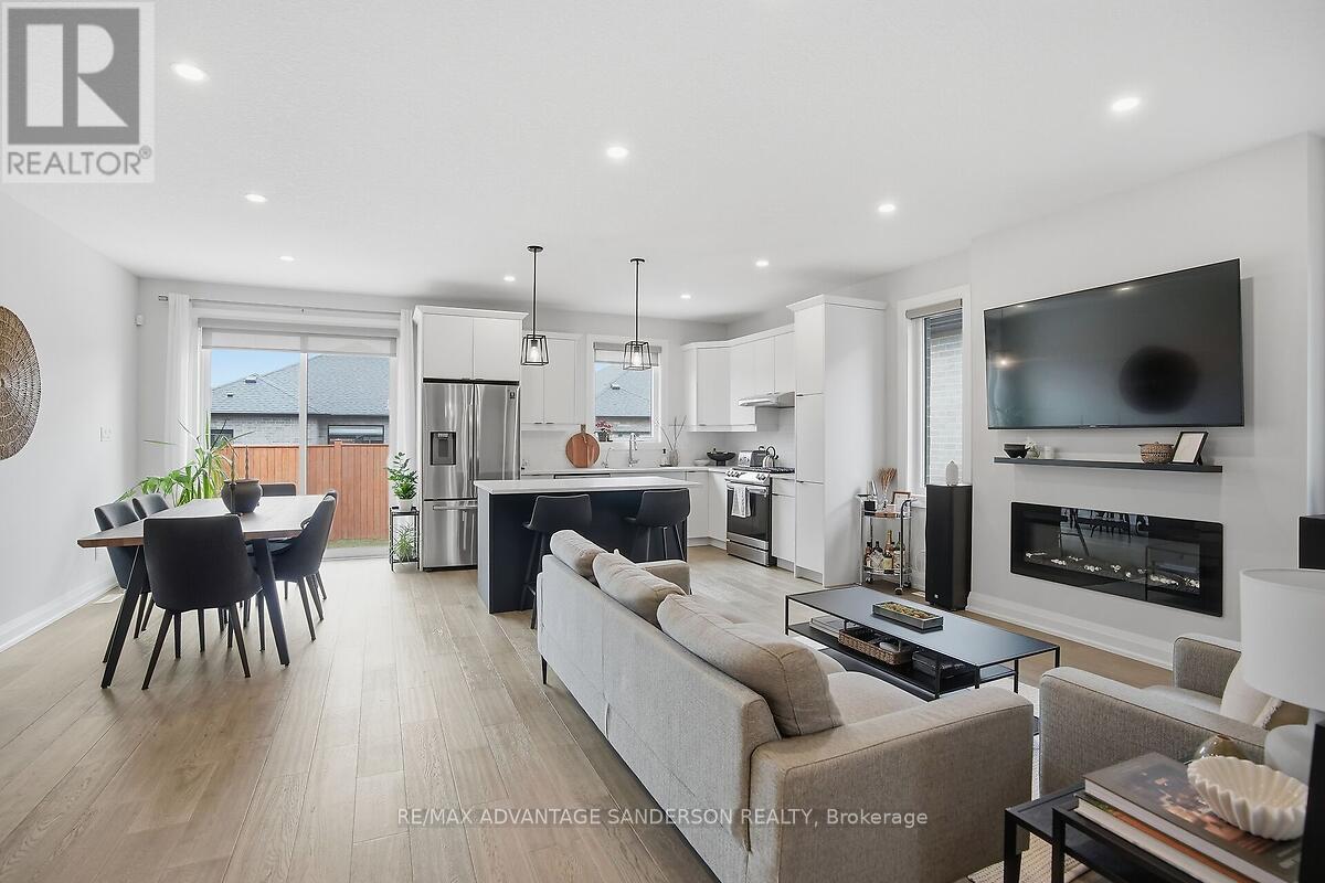 30 - 383 Daventry Way, Middlesex Centre, Ontario  N0L 1R0 - Photo 17 - X12910908