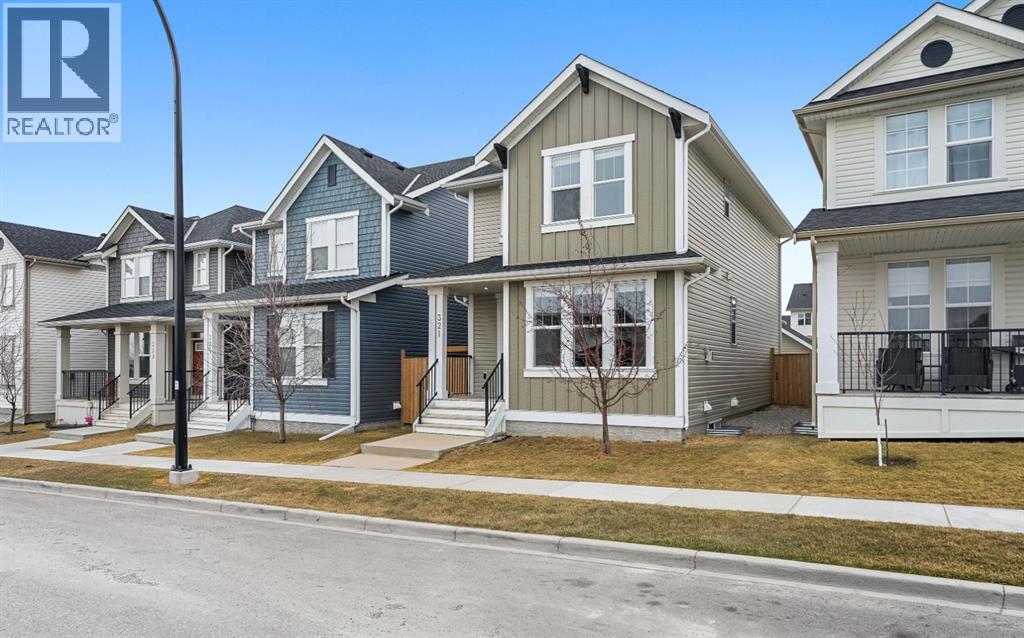 321 South Point Green, Airdrie, Alberta  T4B 4L1 - Photo 2 - A2305300