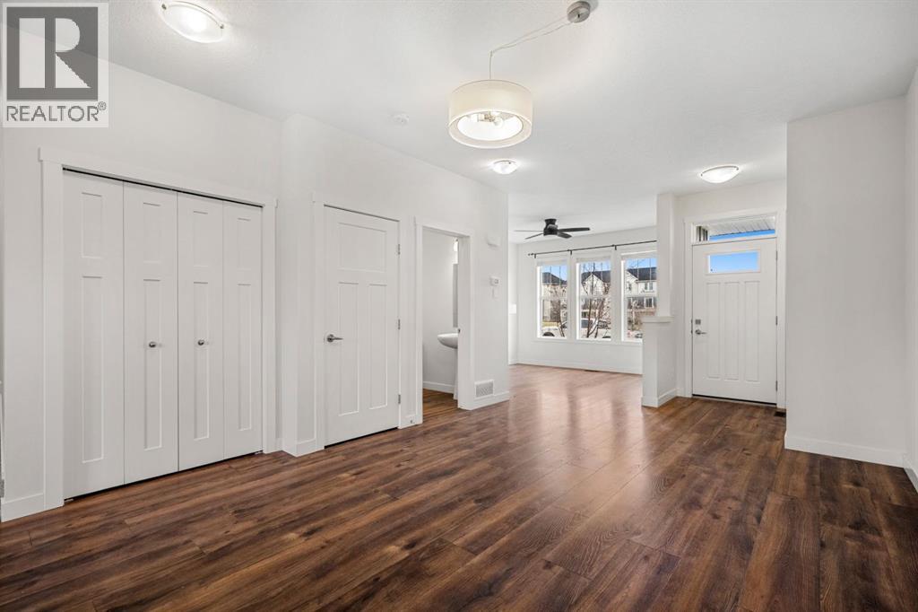 321 South Point Green, Airdrie, Alberta  T4B 4L1 - Photo 9 - A2305300