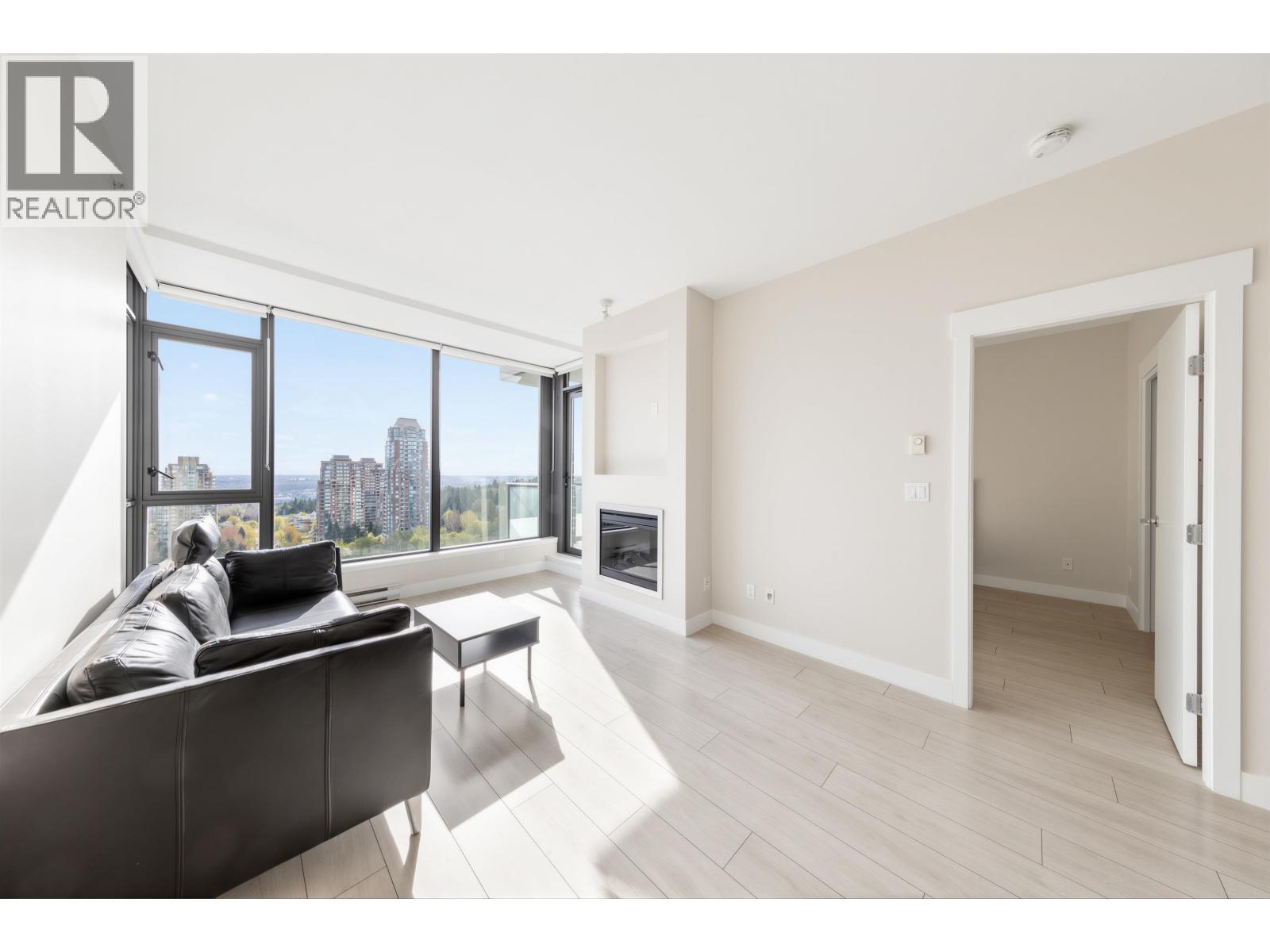 2309 7088 18th Avenue, Burnaby, British Columbia  V3N 0A2 - Photo 5 - R3115918