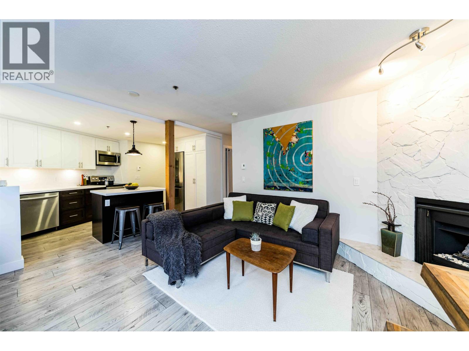 401 2295 Pandora Street, Vancouver, British Columbia  V5L 1N6 - Photo 9 - R3115923