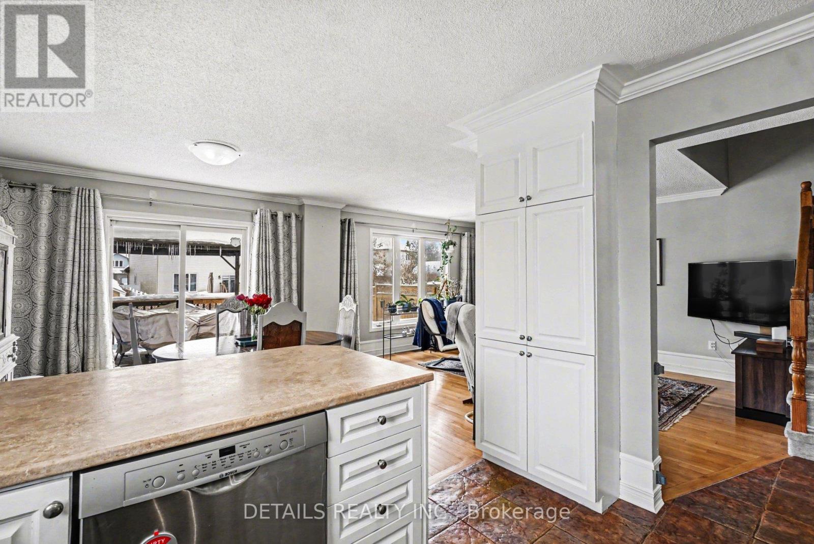 212 Sandra Crescent, Clarence-Rockland, Ontario  K4K 1R9 - Photo 10 - X12788422