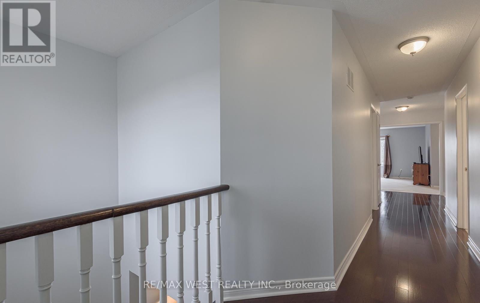 15 Virginia Drive, Brampton, Ontario  L7A 2E6 - Photo 22 - W12997424