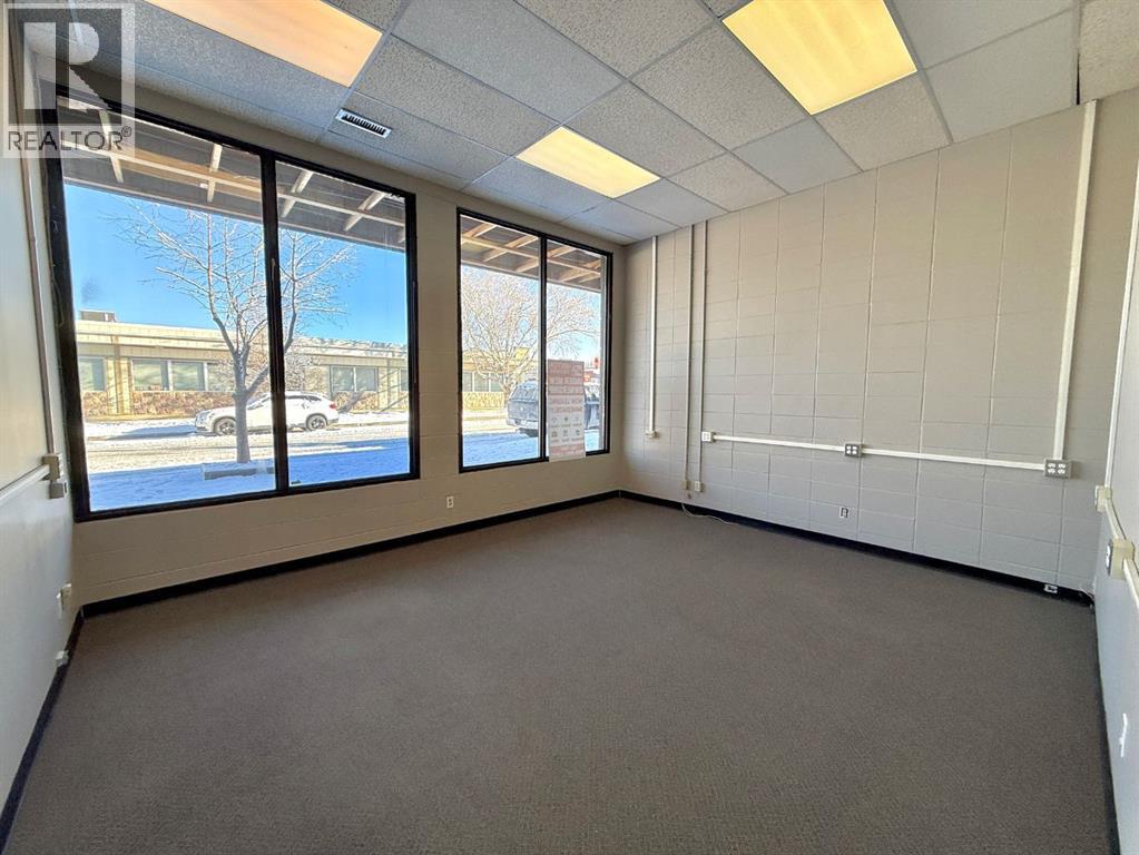 Bay 4/5, 105 Government Road, Hinton, Alberta  T7V 1B7 - Photo 5 - A2271559