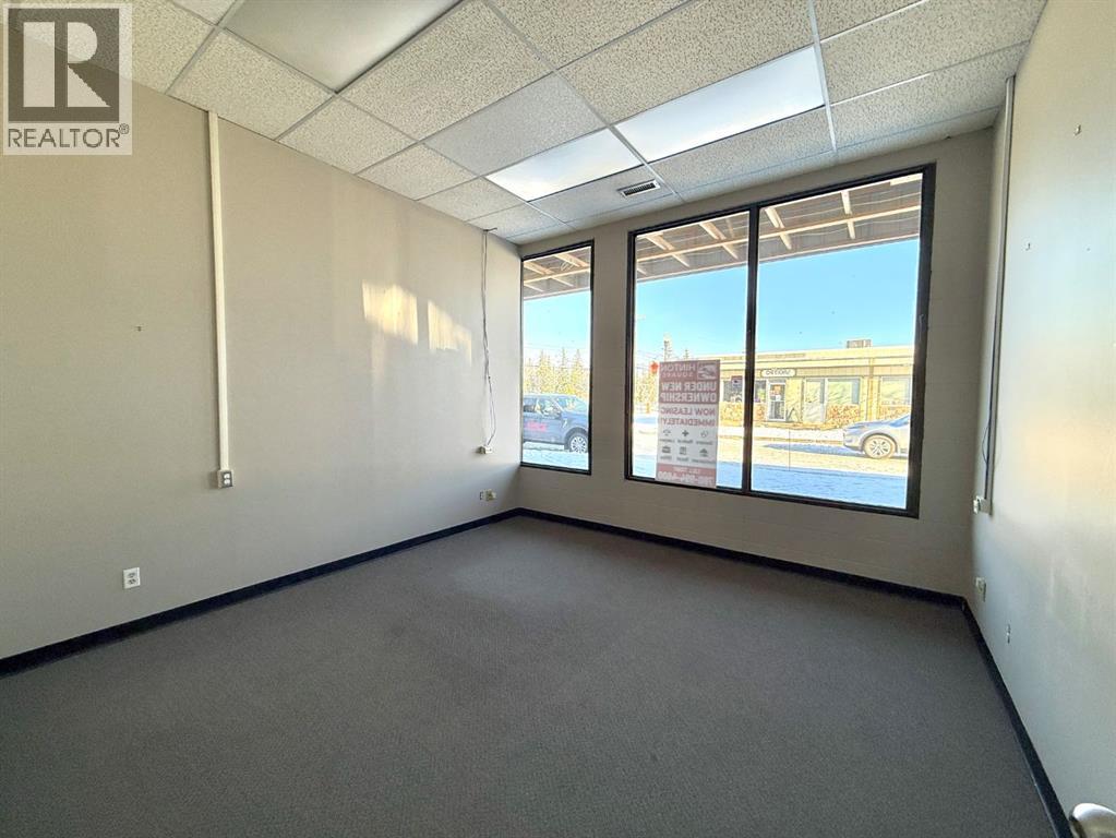 Bay 4/5, 105 Government Road, Hinton, Alberta  T7V 1B7 - Photo 4 - A2271559