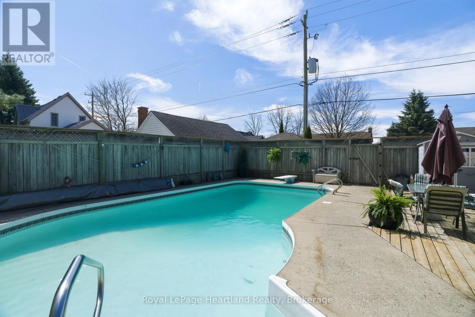 52 Marlborough Street, West Perth, Ontario  N0K 1N0 - Photo 3 - X13047708