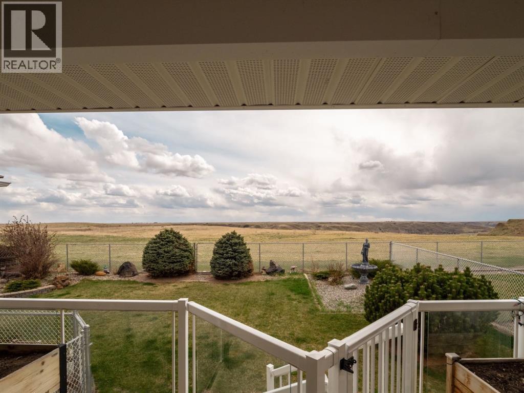 44 Canyon Boulevard W, Lethbridge, Alberta  T1K 6X6 - Photo 11 - A2299884