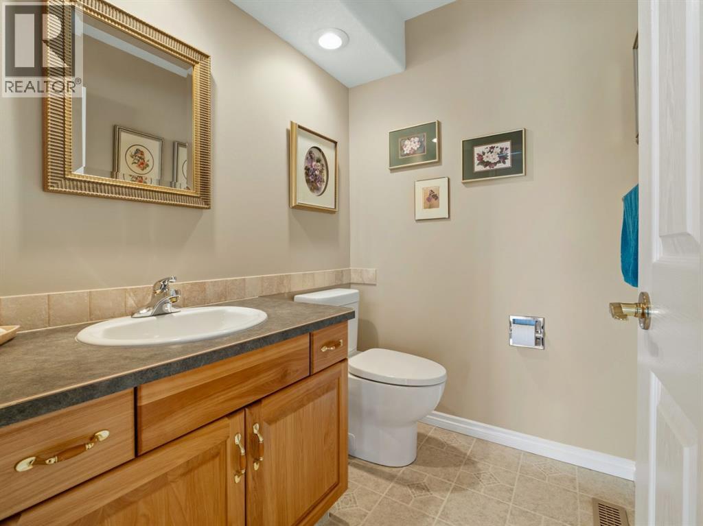 44 Canyon Boulevard W, Lethbridge, Alberta  T1K 6X6 - Photo 30 - A2299884