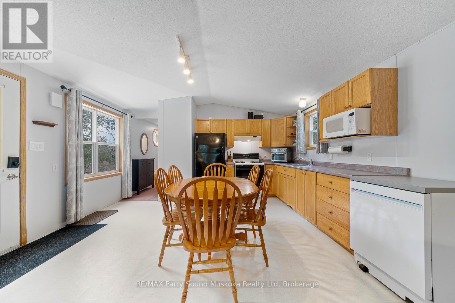 157 Gibson Bay Road, Whitestone, Ontario  P0A 1G0 - Photo 8 - X13047810