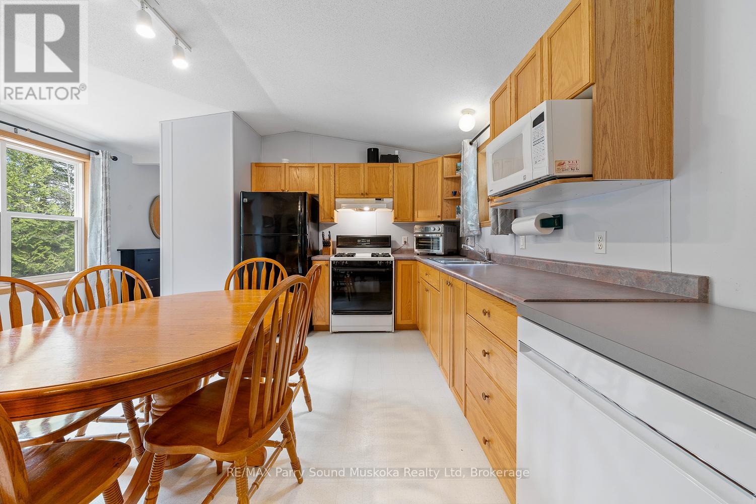 157 Gibson Bay Road, Whitestone, Ontario  P0A 1G0 - Photo 9 - X13047810