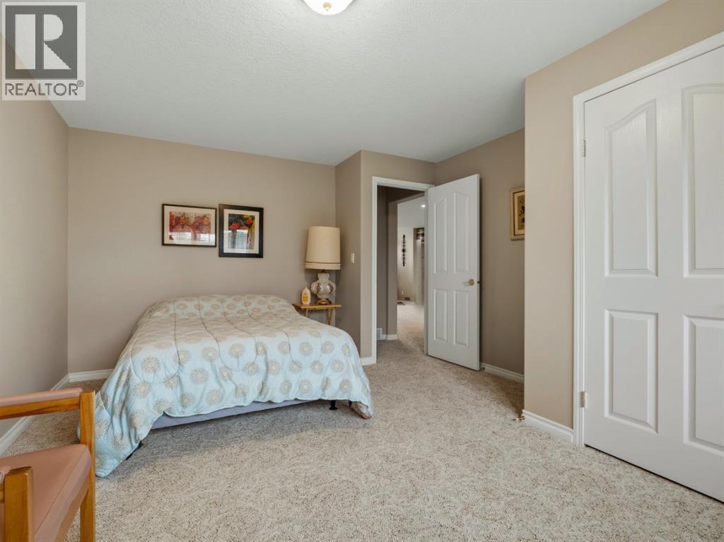 44 Canyon Boulevard W, Lethbridge, Alberta  T1K 6X6 - Photo 38 - A2299884