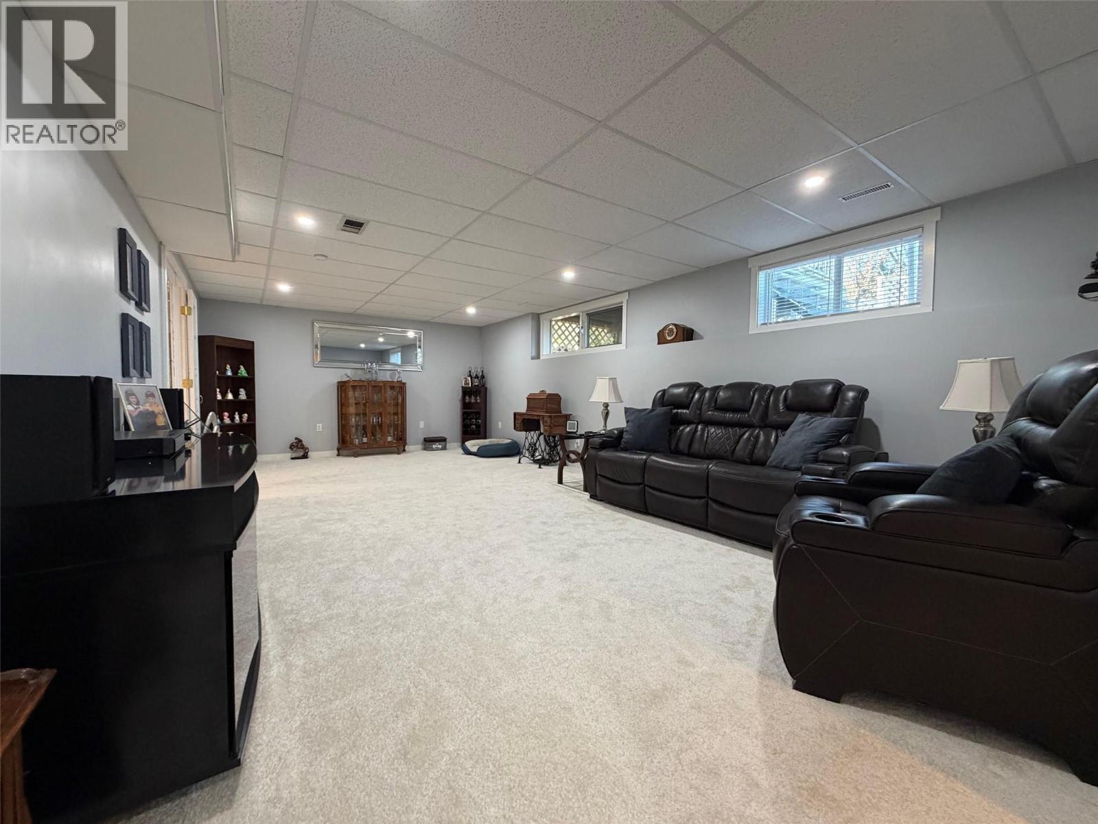 2020 Van Horne Drive Unit# 8, Kamloops, British Columbia  V1S 1G3 - Photo 13 - 10377401