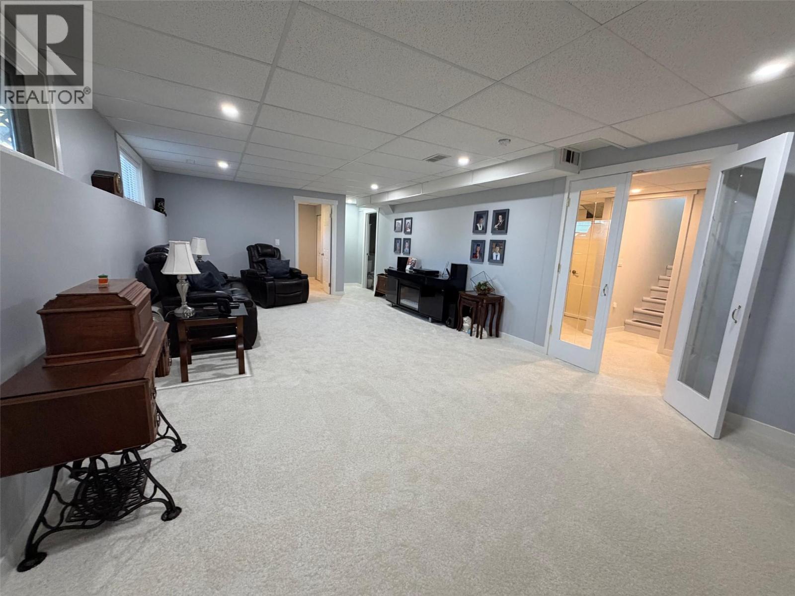 2020 Van Horne Drive Unit# 8, Kamloops, British Columbia  V1S 1G3 - Photo 14 - 10377401